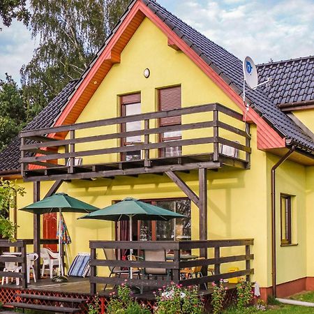 Gorgeous Home In Nowe Warpno With House Sea View Экстерьер фото