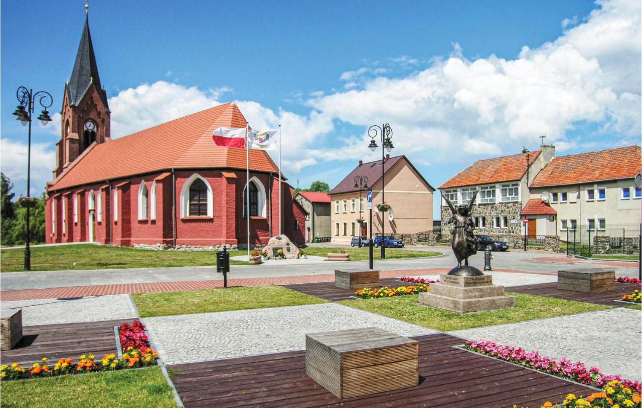 Gorgeous Home In Nowe Warpno With House Sea View Экстерьер фото