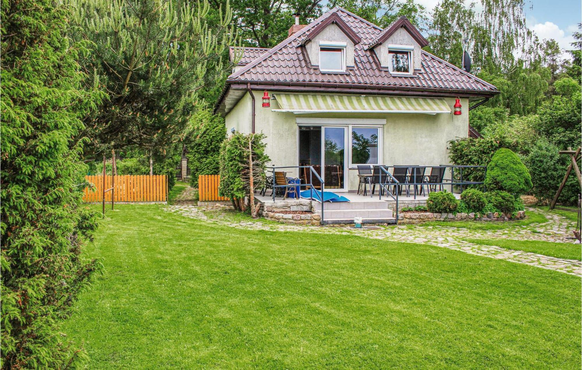 Gorgeous Home In Nowe Warpno With House Sea View Экстерьер фото